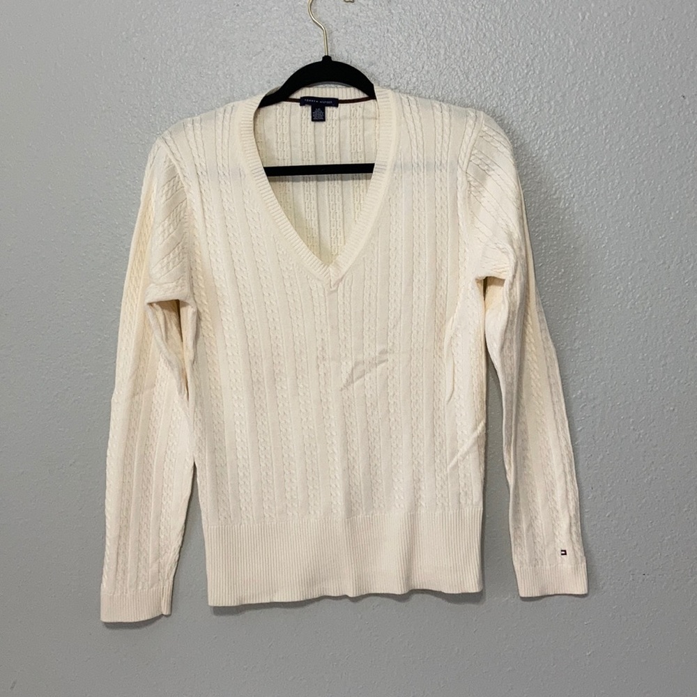 Tommy Hilfiger cable knit sweater